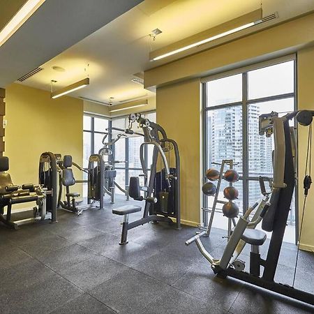 Chic 1-Br Condo; Parking Included; Downtown Core Toronto Eksteriør bilde